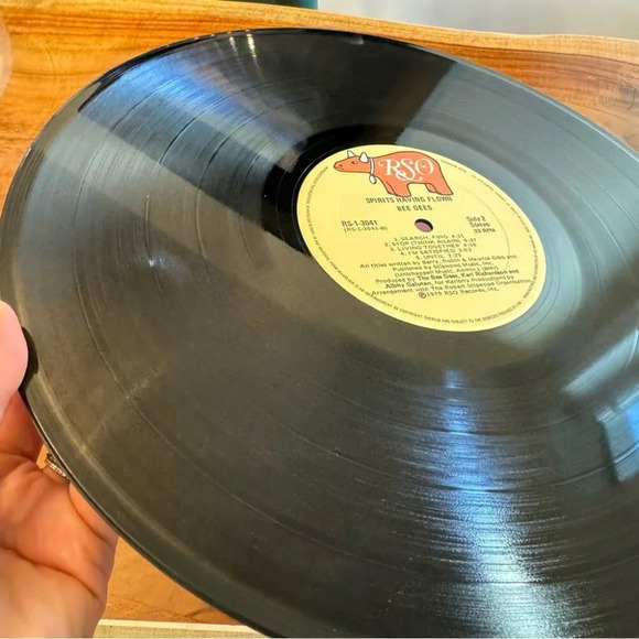 Bee Gees 1979 “Spirits Having Flown” Vinyl Record Polygram - Picture 9 of 16